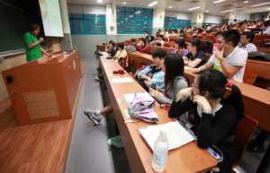 Seminar pre-universitas ke Taiwan
